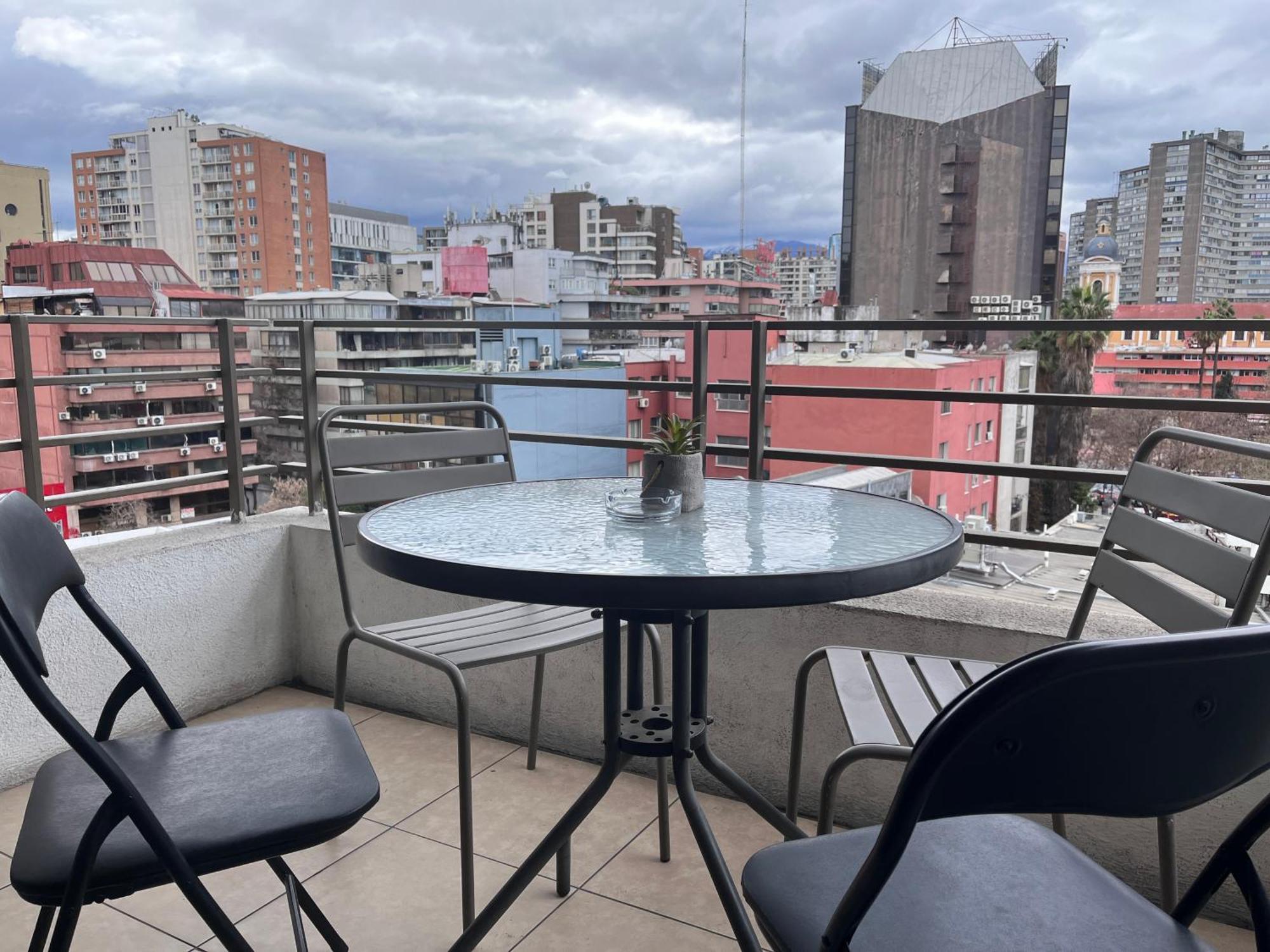 Apartamentos City Centro Manuel Montt 산티아고 외부 사진